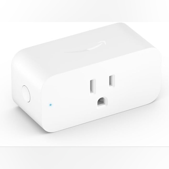 Amazon Smart Plug | Works with Alexa | Simple setup, endless possibilities - Picture 3 of 7